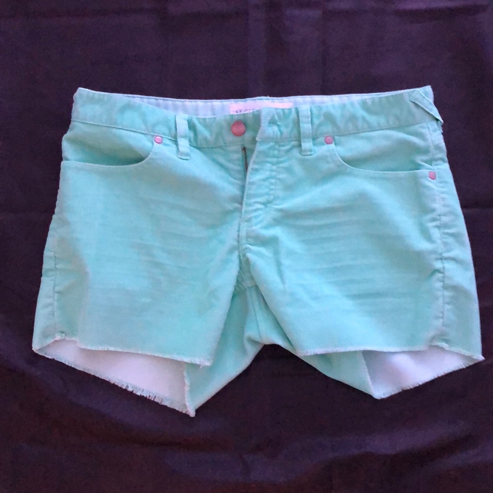 Teal Carve Design shorts